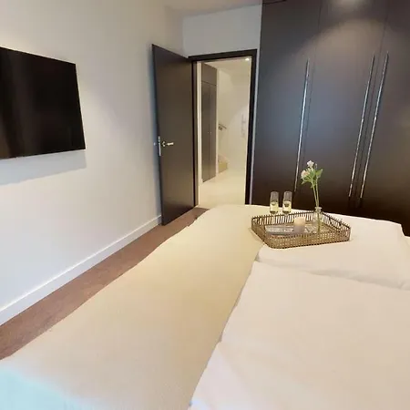 Apartment White Pearl 0.05 *